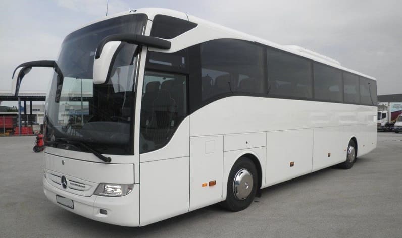Malta region: Bus operator in Ħamrun in Ħamrun and Malta